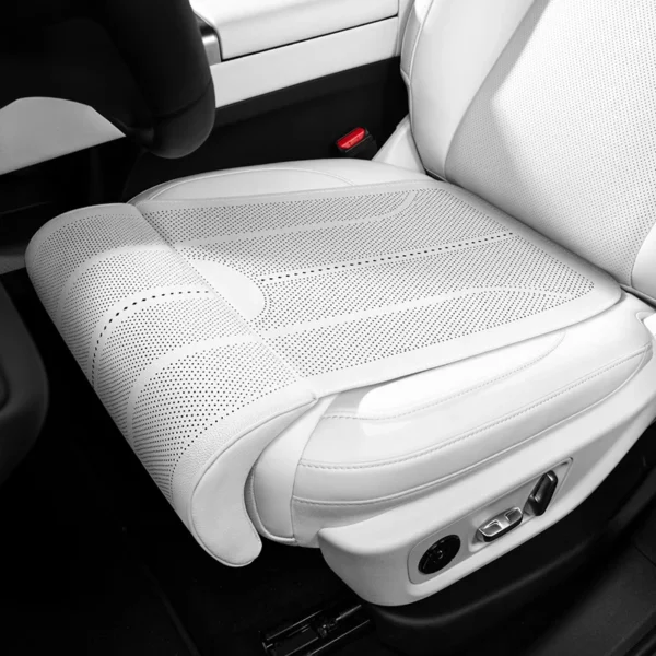 Leg support seat cushion with extended leg rest padding on a car driver seat