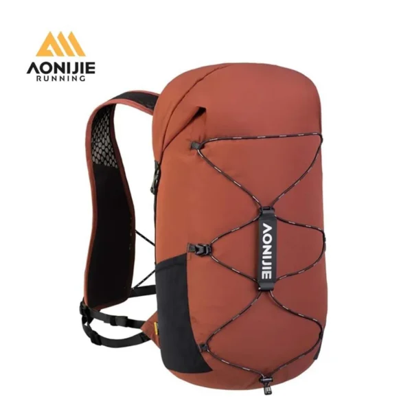 22 liter hydration vest in brick red stretch mesh with front pockets and side straps
