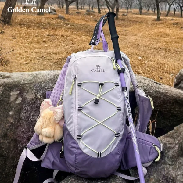 Foldable canvas backpack in Yunqi green with air cushion shoulder straps, 20L