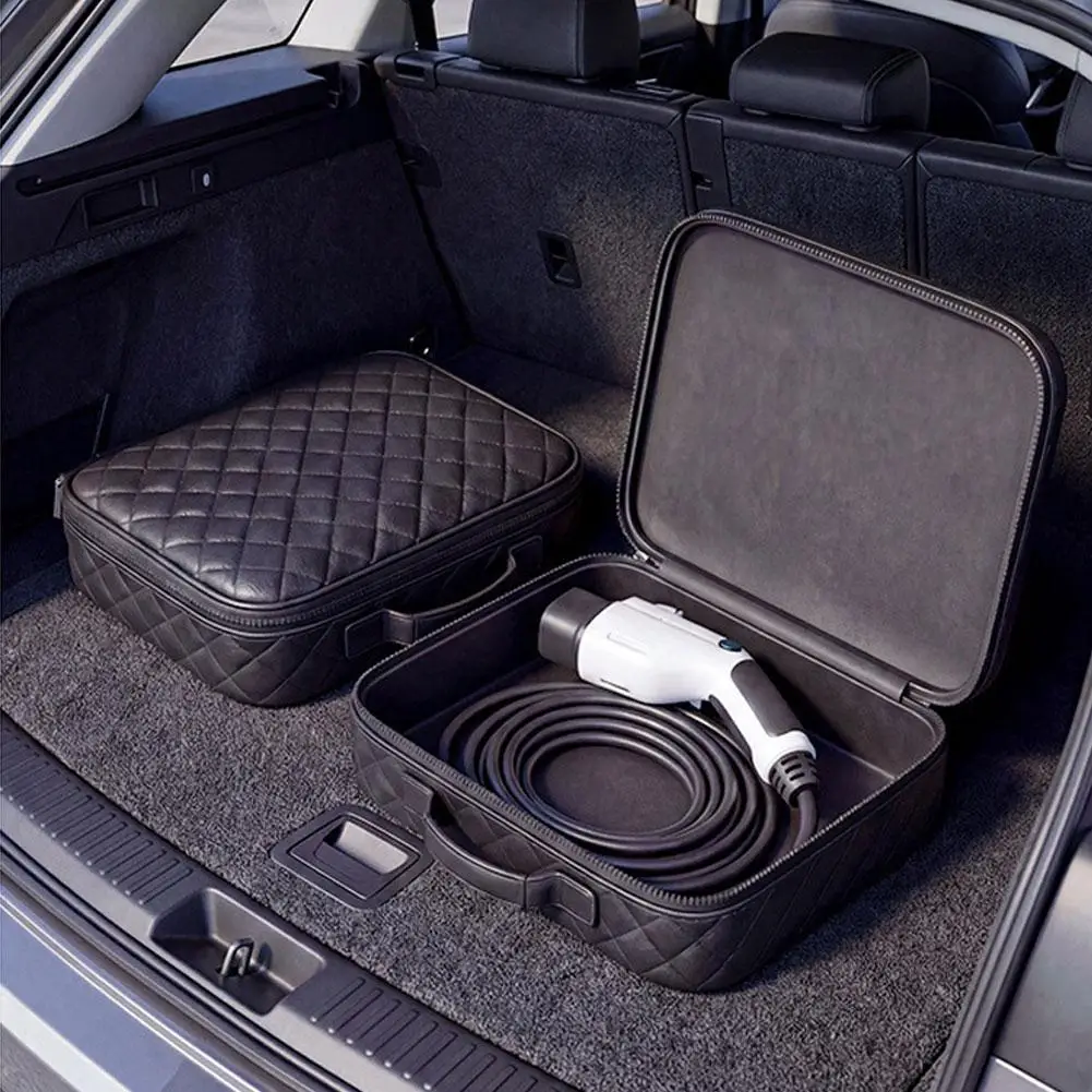 Leather EV Charger Bag in Round or Square Leather or Felt 3 Leather EV Charger Bag in Round or Square Leather or Felt - view 3