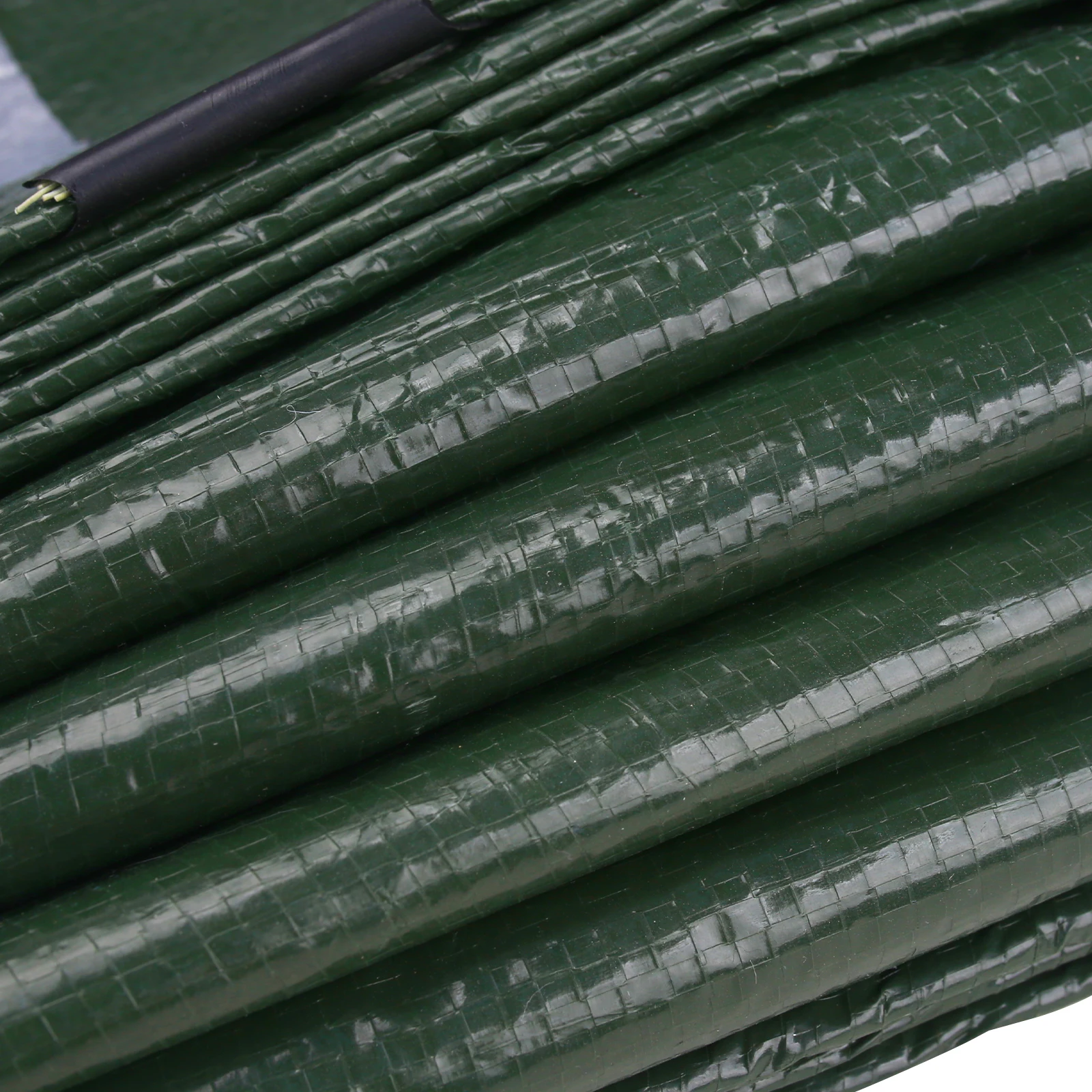Waterproof Camping Tarp PE Rain Cover from 2x3m to 4x5m 4 Waterproof Camping Tarp PE Rain Cover from 2x3m to 4x5m - view 4